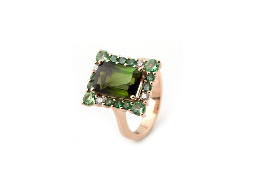 Anel em ouro, diamante, tsavorite e turmalina verde