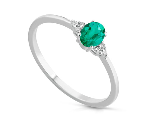 Anel em ouro branco e solitário em esmeralda e diamante
