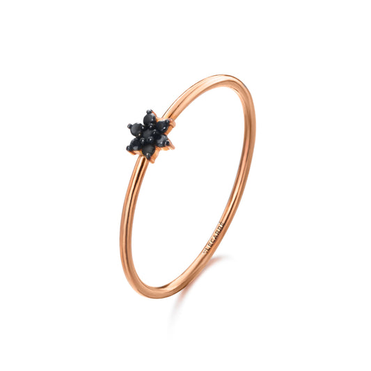 Anel estrela em ouro rosa e diamantes negros