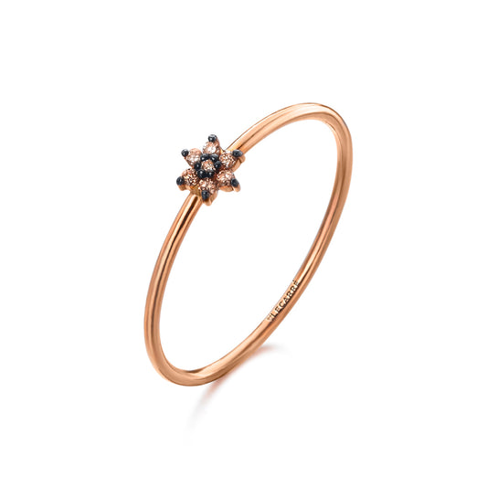 Anel estrela em ouro rosa e diamantes castanhos