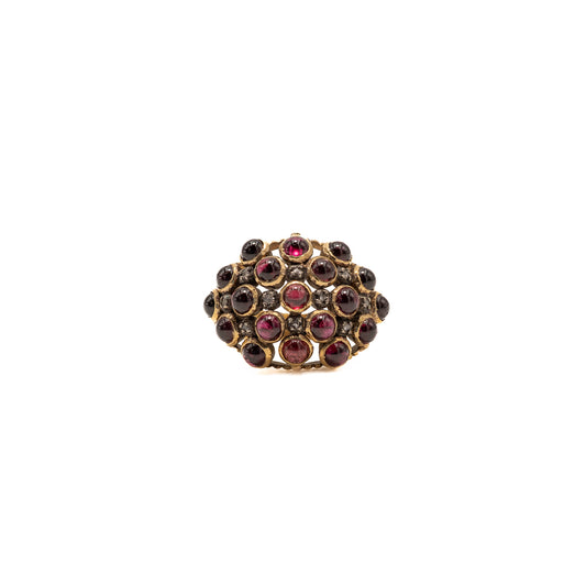 Grape ring with diamonds and garnet
